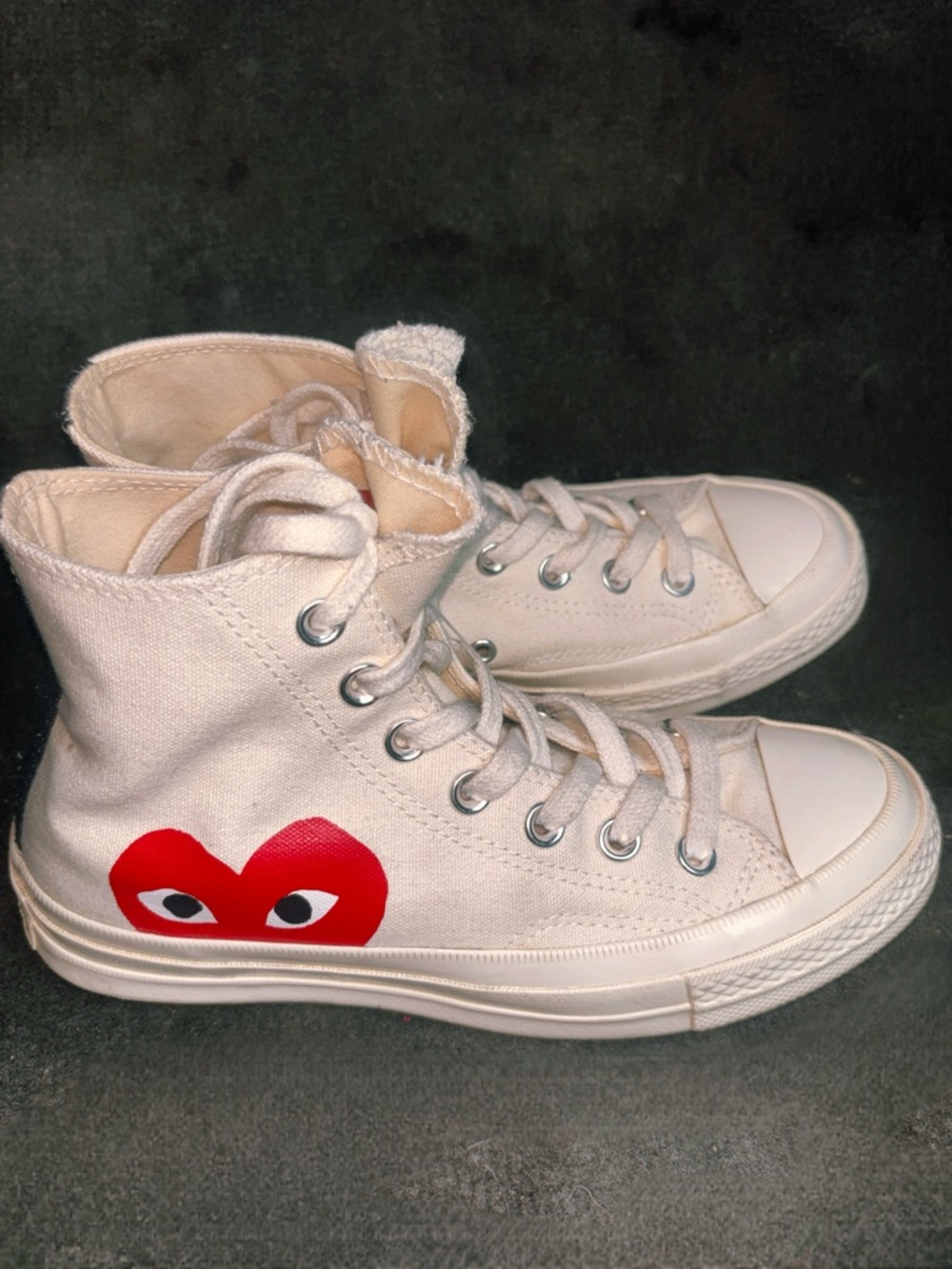 Comme des Garçons PLAY Cream High-Top Sneakers with Red Heart